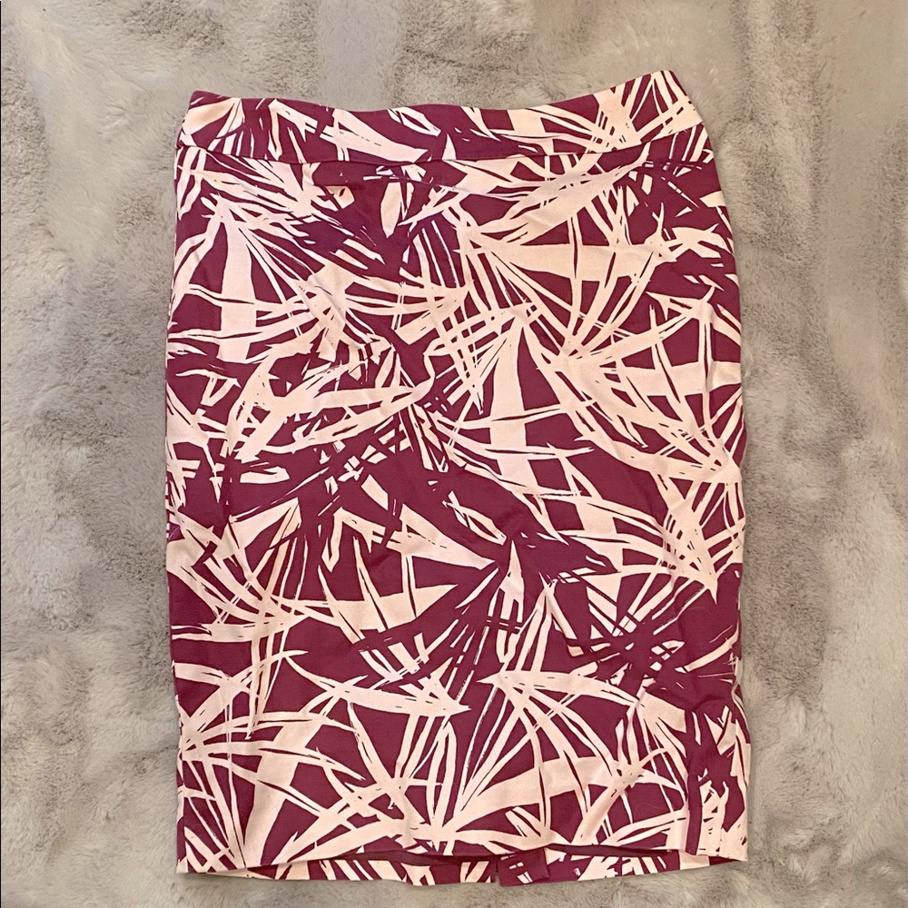 LOFT pencil skirt, abstract palm leaf motif.
